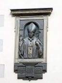 2007 р. Пам’ятна плита візиту папи…