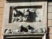 3-й поверх, рельєф 1 (Афродіта та Ерот)