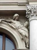 Права постать (Театр)