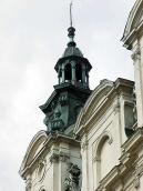 Верх башти і фронтон