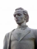 Півпостать