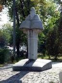 Пам’ятник Нестору-літописцю