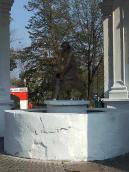 2007 р. Чаша фонтану