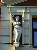 Ліва постать