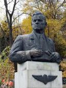 Півпостать