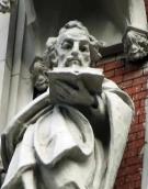 Півпостать