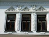 Центральна група вікон