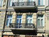 Балкон 2-го поверху