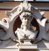 Бюст у картуші