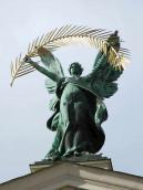 Скульптура “Слава”