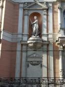 Ніша зі скульптурою “Африка”