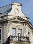 Наріжний фронтон