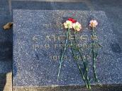 Надгробок І.Г.Єлісеєва