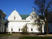 Південна частина західного фасаду