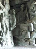 Підпільниця слухає Москву