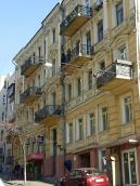 2008 р. Головний фасад у ракурсі