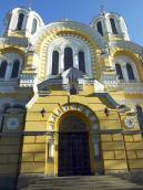 Центральна частина бічного фасаду