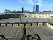 Частина 2 (на тлі “Парусу”)