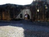 2009 р. Вхід. Вигляд з північного сходу