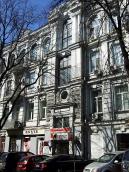 2009 р. Центральна частина головного…