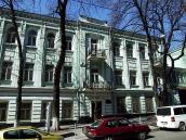 2009 р. Права частина головного фасаду