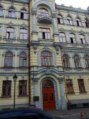 2009 р. Центральна частина головного…