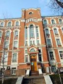 2009 р. Центральна частина головного…