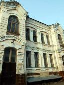 2009 р. Права частина головного фасаду