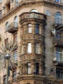 Наріжний еркер