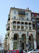 2009 р. Ліва частина головного фасаду