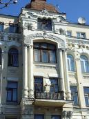 4-6-й поверхи еркера