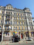 2009 р. Фасад по вул. Б.Хмельницького