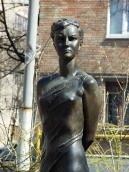 Півпостать