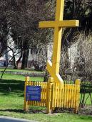 2009 р. Хрест на місці майбутньої…