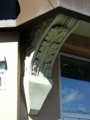 Консоль еркера