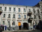 2009 р. Головний фасад (права частина)