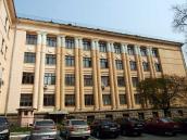 2009 р. Права частина головного фасаду