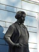 Півпостать