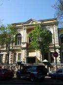 2009 р. Центральна частина головного…