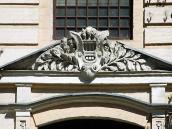 Рельєфний тимпан