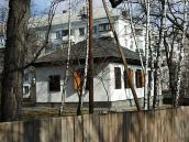 2011 р. Хата. Вигляд з південного заходу