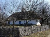 2011 р. Загальний вигляд з тильного боку