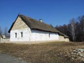 Хата, комора 1, комора 2