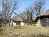 2011 р. Половник і фрагмент клуні