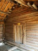 2011 р. Чільна стіна