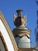 Верх декоративної башти