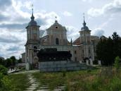 2011 р. Костел. Вигляд із заходу