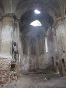 2011 р. Інтер’єр вівтаря. Вигляд із…