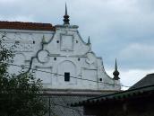 2011 р. Західний фронтон корпусу…