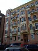 2012 р. Ліва частина головного фасаду